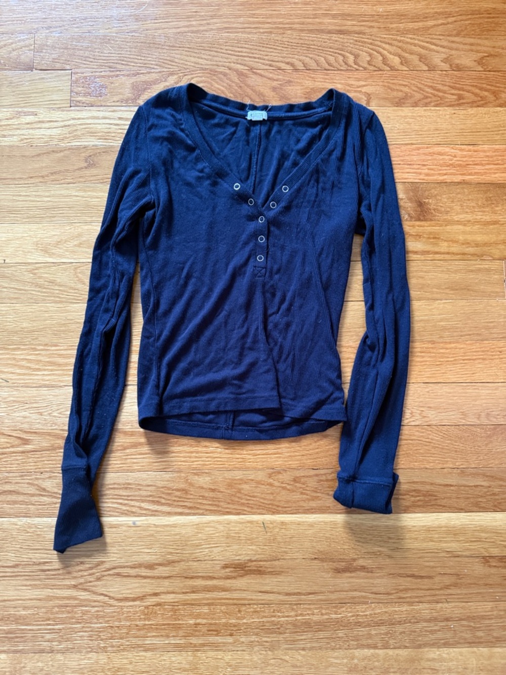 Garage Women's Navy Long-Sleeve V-Neck Henley Top